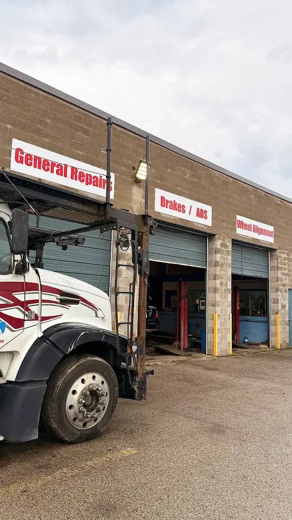 D&A Mechanics shop exterior